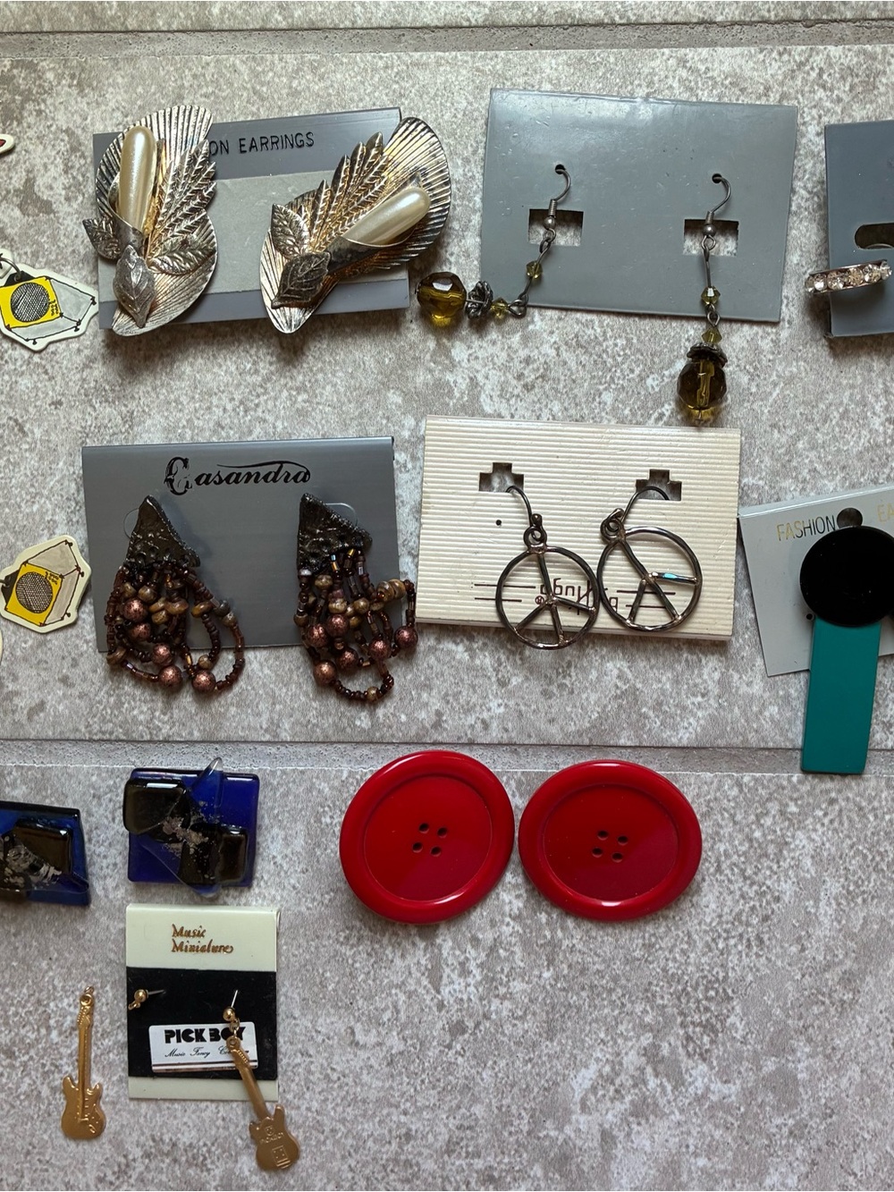 Jewelry Lot of Assorted Earrings